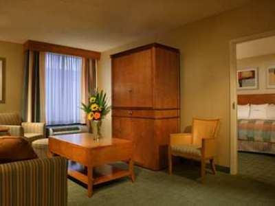 Wyndham Columbus Hotel Worthington Exterior photo